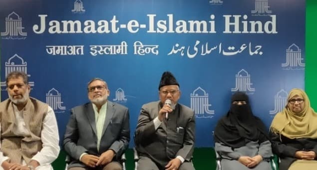 جماعت نے نظر ثانی کی درخواست کی حمایت کی، کہا کہ بابری مسجد فیصلہ انصاف کا مذاق ہے