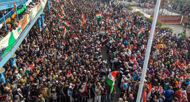 شہریت ترمیمی قانون: کانپور میں مظاہرین کو نوٹس، دو دو لاکھ کے ضمانتی بانڈ کی رقم بھرنے کے لیے کہا گیا