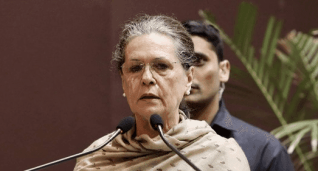 شہریت ترمیمی قانون کا ’’مذموم مقصد‘‘ لوگوں کو مذہب کی بنیاد پر تقسیم کرنا ہے: سونیا گاندھی
