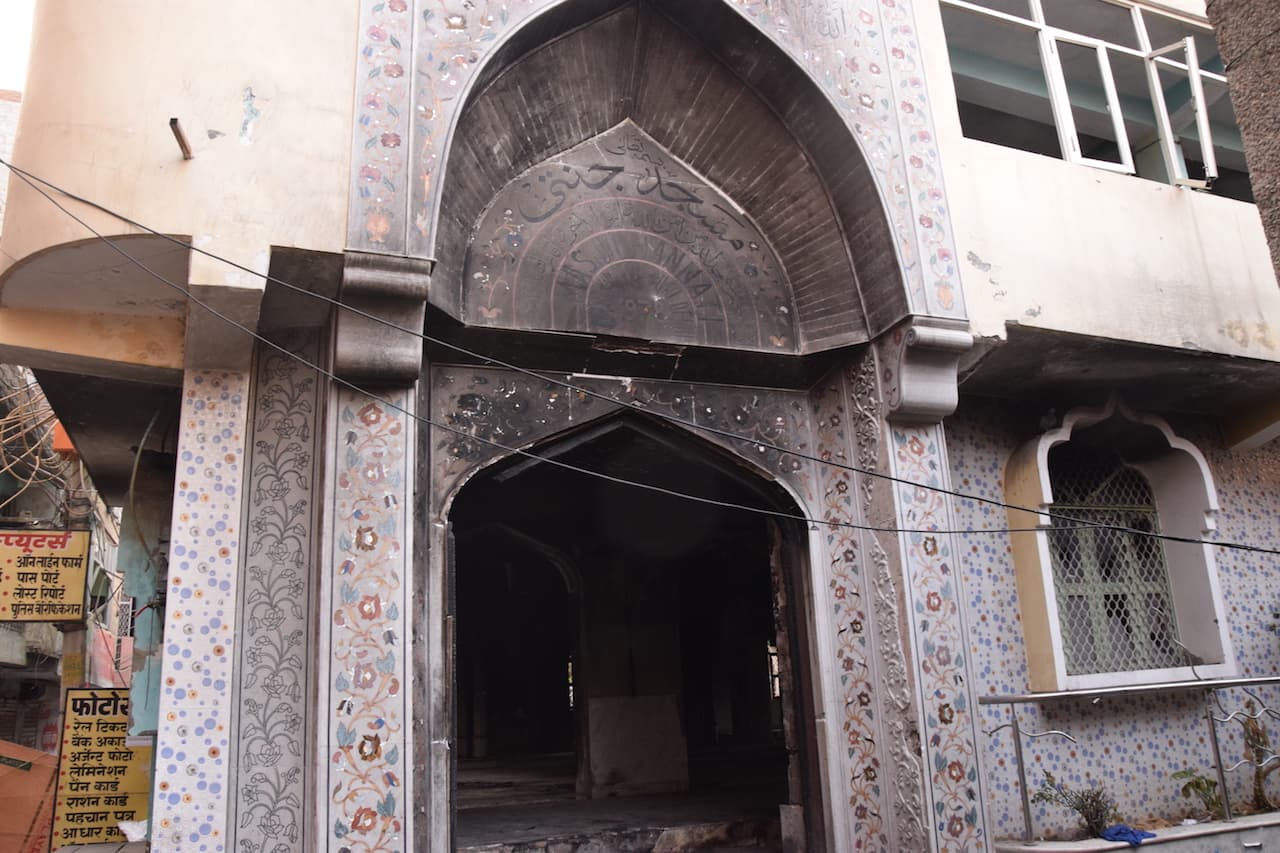 گوکل پوری کی جنتی مسجد کے ساتھ بھروسے اور اعتماد کے رشتے بھی ٹوٹ گئے