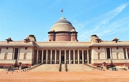 راشٹرپتی بھون میں کوویڈ 19 کا ایک معاملہ سامنے آنے کے بعد 125 خاندان قرنطینہ میں