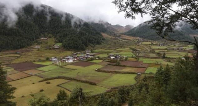 پاکستان اور نیپال کے بعد چین کے ایک اور اتحادی بھوٹان نے بھی ہندوستان کی مشکلیں بڑھائیں
