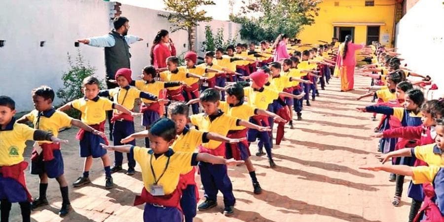 سرکاری ملازمتیں ان لوگوں کے لیے ہوں جو سرکاری اسکول گئے تھے: جھارکھنڈ کے وزیر