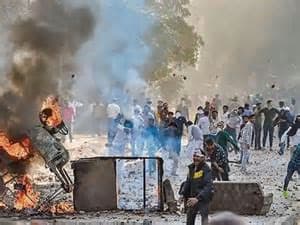 دہلی فسادات: سابق آئی پی ایس افسر جولیو ربیرو نے دہلی پولیس سے منصفانہ اور غیرجانبدارانہ تحقیقات کی اپیل کی