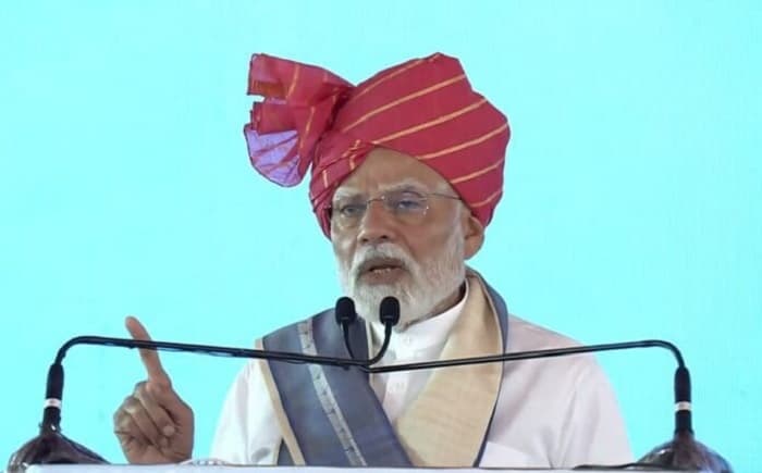  وقف قانون کے تناظر میں وزیر اعظم مودی  کے’پنکچر‘ والے بیان پر اپوزیشن  رہنماؤں کا شدید حملہ