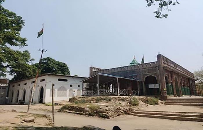 سنبھل میں جنیٹہ درگاہ کی زمین  پر تنازعہ کے بعد نئے وقف قانون کے تحت جانچ شروع