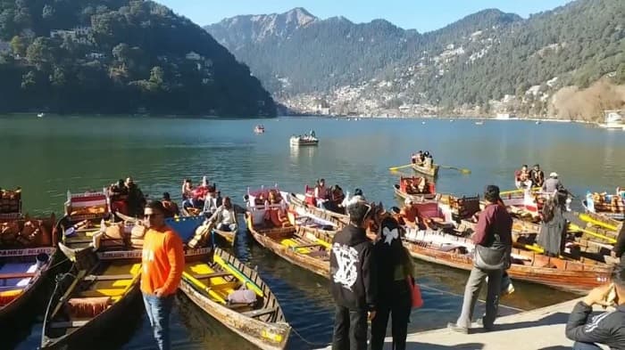   نینی تال: ہندوتو تنظیمو ں کی اشتعال انگیزی کے بعد سیاحتی سر گرمیوں پر  بحران ،کروڑوں کا نقصان