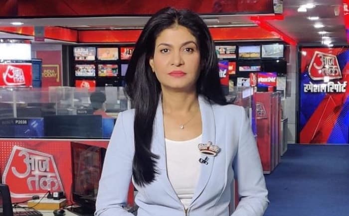 لکھنؤ: نیوز چینل آج تک کی  معروف اینکر انجنا اوم کشیپ کے خلاف مقدمہ درج کرنے کا حکم