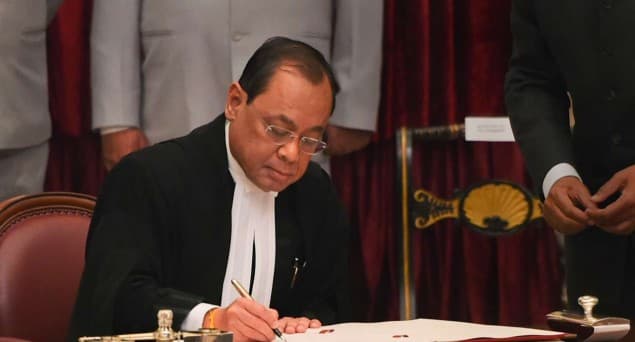 چیف جسٹس آف انڈیا نے این آر سی متعلق غلط رپورٹنگ کے لیے میڈیا کو لگائی پھٹکار