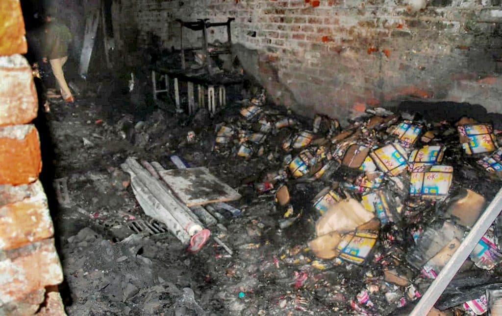 دہلی آتشزدگی: عدالت نے مالکان کو 14 دنوں کی پولیس حراست میں بھیجا
