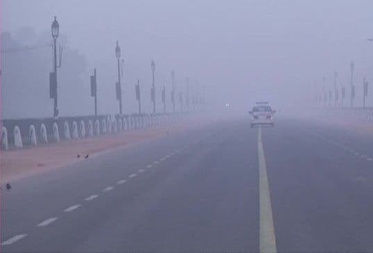 دہلی میں شدید ٹھنڈ، درجہ حرارت 1.7 ڈگری ریکارڈ