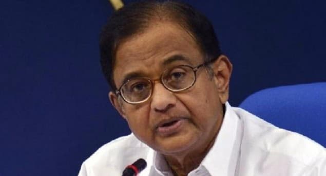 ہمارے نئے سال کی مبارکبادیں سب سے پہلے محبوبہ، فاروق، عمر اور دیگر رہنماؤں کو جانی چاہیے جو 5 اگست سے زیرِ حراست ہیں: چدمبرم