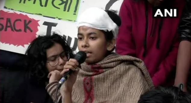 جے این یو تشدد: کسی غنڈے کی شناخت نہیں کر پائی دہلی پولیس، حملے میں زخمی ہونے والی طلبا رہنما عیشی گھوش کے خلاف درج کی پولیس نے ایف آئی آر