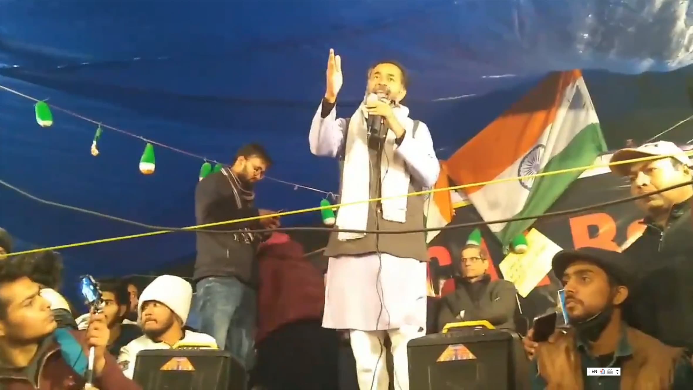 شاہین باغ خواتین مظاہرہ: میں یہاں آئین اور ہندوستان کو بچانے آیا ہوں، یوگیندر یادو کاخطاب