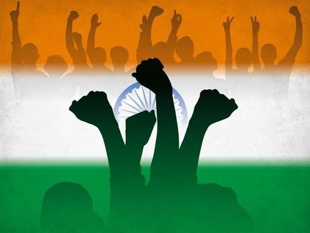 نہ سمجھو گے تو مِٹ جا ؤ گے اے ہندوستان والو !