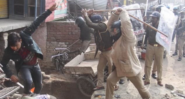 پولیس کی زیادتیوں پر دانستہ طور پر پردہ ڈالنے کی کوشش کی گئی، کرناٹک ہائی کورٹ نے 21 سی اے اے مخالف مظاہرین کو ضمانت دی