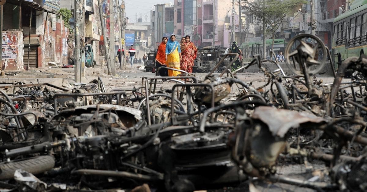 مختصر مختصر: ایران نے دہلی فسادات کی مذمت کرتے ہوئے اسے ’’منظم تشدد‘‘ قرار دیا، دیگر اہم خبریں