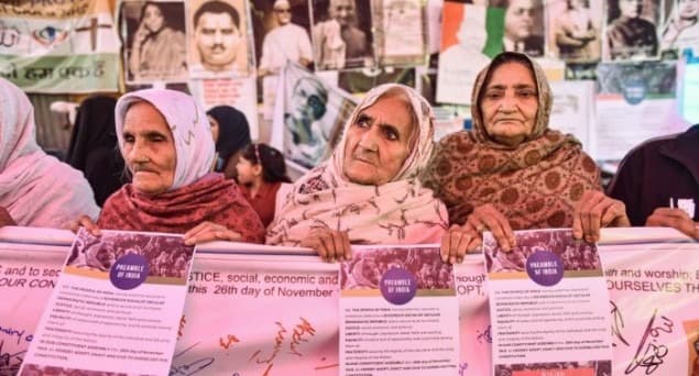 شاہین باغ نے حکومت کی طرف سے اجتماع پر پابندی کے حکم کو ماننے سے انکار کیا