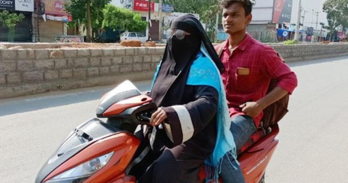 لاک ڈاؤن: آندھرا پردیش میں پھنسے اپنے بیٹے کو لانے کے لیے ایک خاتون نے اسکوٹی پر 1400 کلومیٹر کی مسافت طے کی