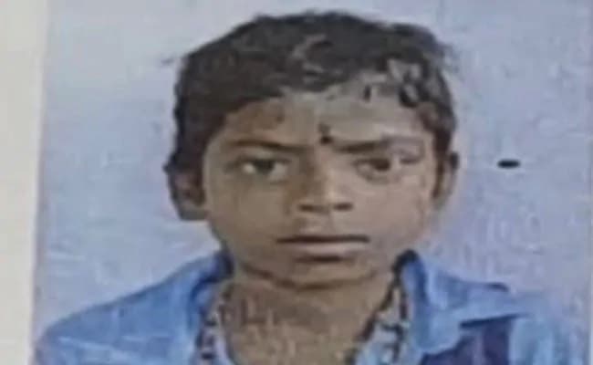 لاک ڈاؤن: پیدل ہی اپنے گھر پہنچنے کی کوشش میں ایک 12 سالہ بچی تین دن تک چلنے کے بعد گھر سے گھنٹے بھر کی فاصلے پر فوت ہو گئی