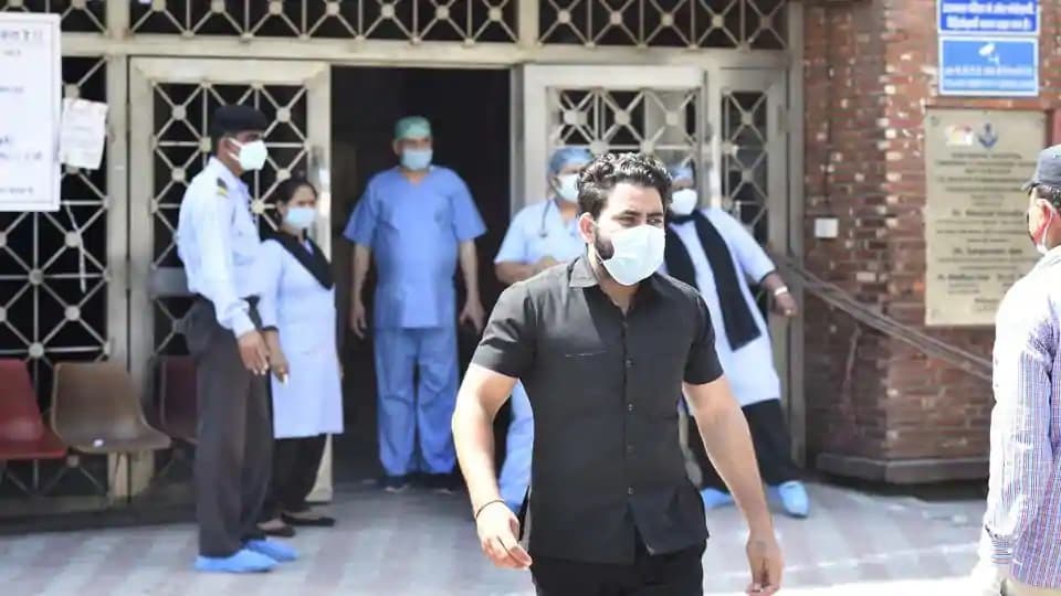 کورونا وائرس: ملک میں متاثرین کی تعداد 5000 کے پار، 149 اموات