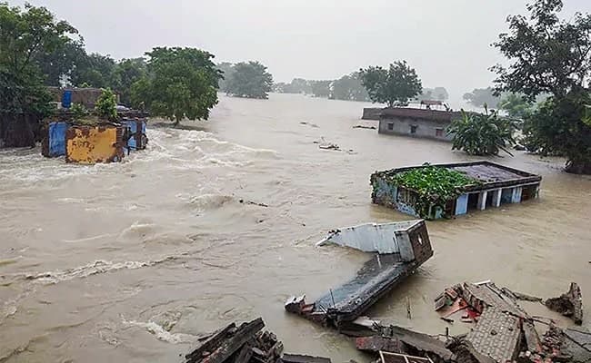 بہار: سیلاب سے 16 اضلاع میں 74 لاکھ افراد متاثر