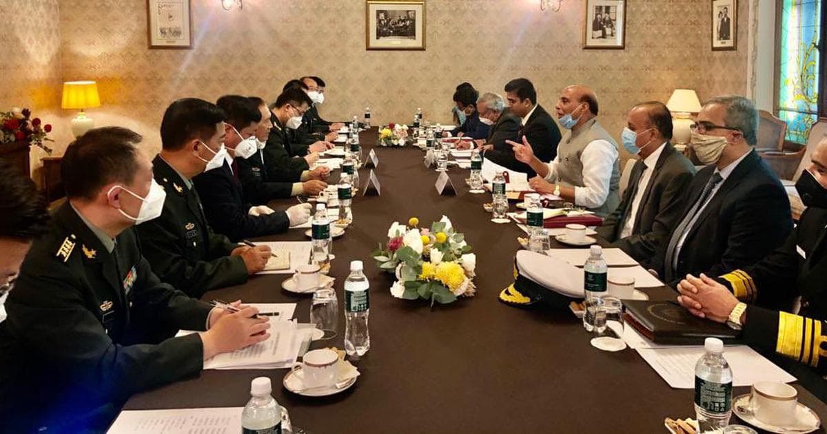 ہند-چین تناؤ کے درمیان وزیر دفاع راجناتھ سنگھ نے ماسکو میں اپنے چینی ہم منصب سے ملاقات کی