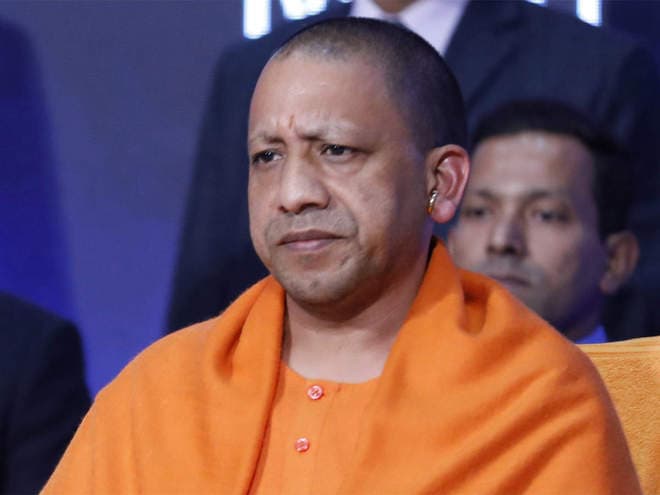 یوگی مخالف احتجاج کے مطالبے کے سبب معروف شاعر منور رانا کی بیٹیوں کو نظر بند کیا گیا