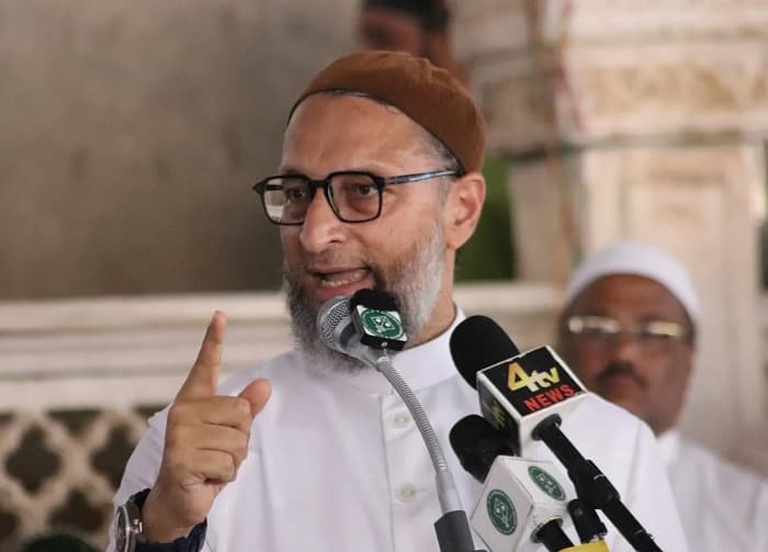 کانوڑ یاترا کے روٹ پر ڈھابوں پر کام کرنے والے عملہ کے ساتھ بد سلوکی کی اویسی نے مذمت کی