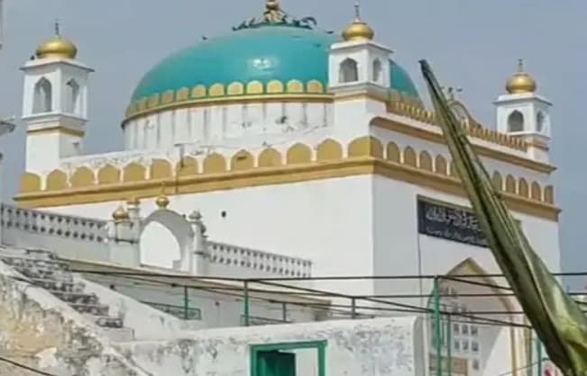 سنبھل شاہی جامع مسجد معاملہ:سپریم کورٹ نے موجودہ صورتحال برقرار رکھنے کا حکم دیا