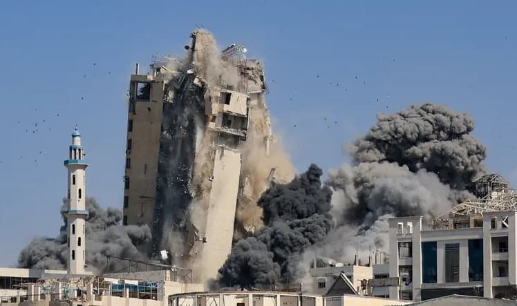 غزہ : اسرائیل کی زمینی کارروائیوں میں شدت،متعد بلند وبالا عمارتیں ملبے میں تبدیل