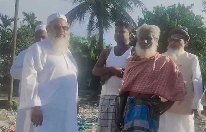 محمودمدنی آسام کے دورے پر، حکومت کی زیادتی کےمتاثرین سے ملاقات